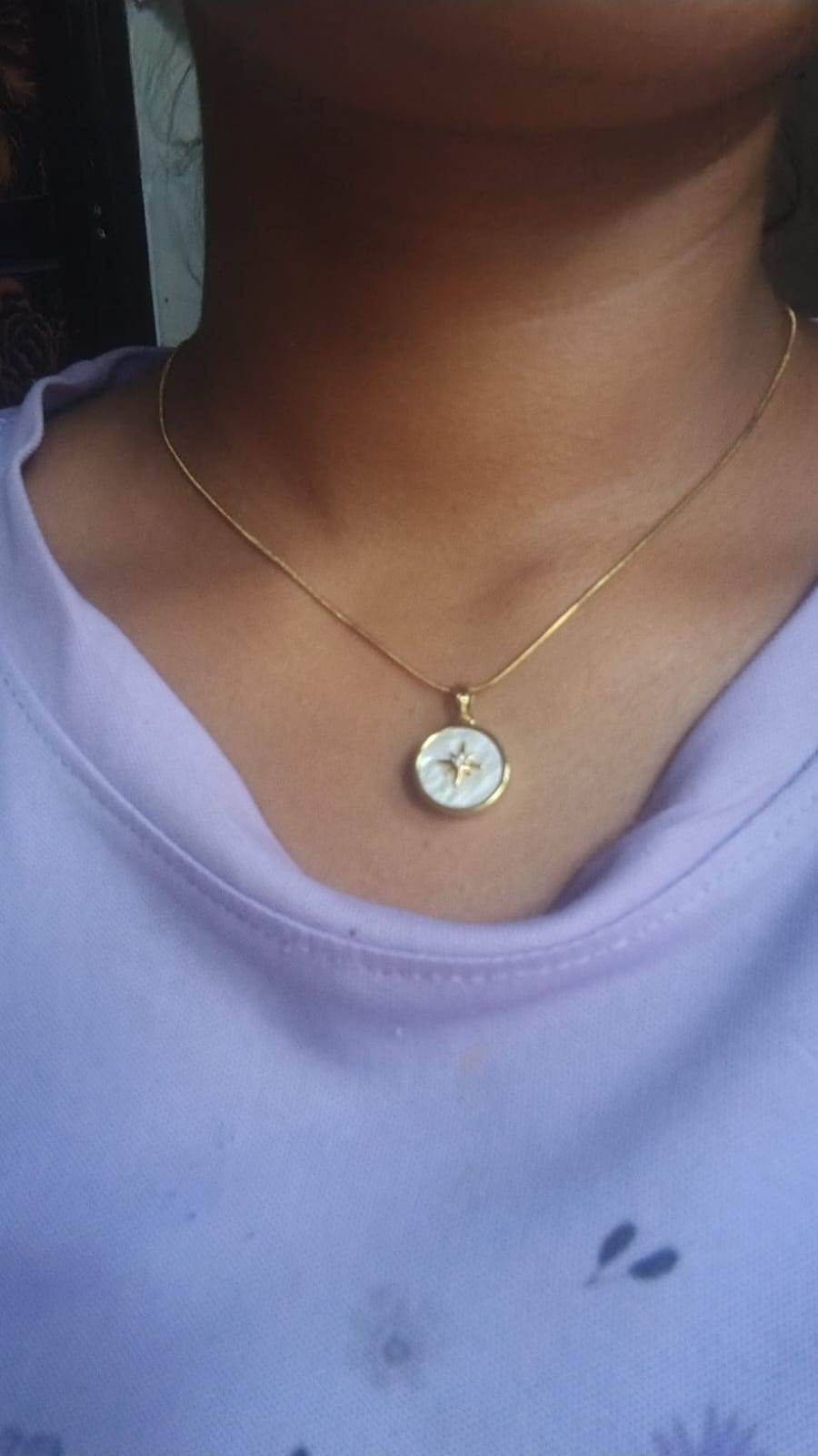 The Golden Star Necklace You’ll Love to Wear