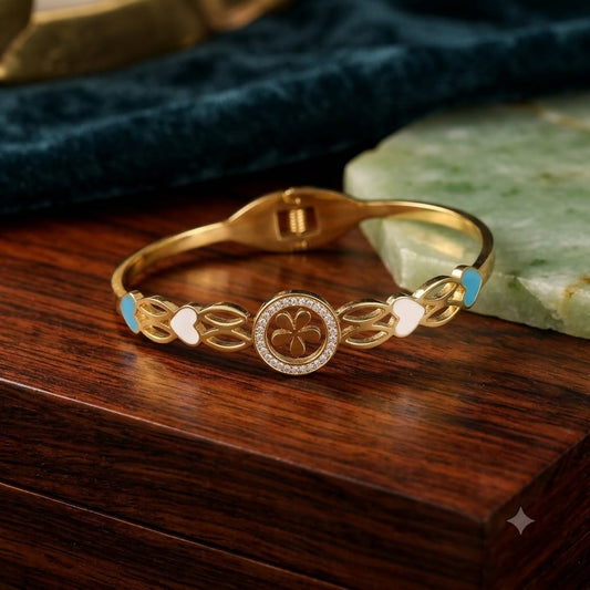 Lucky Four-Leaf Clover Gold Bracelet Sku 1122